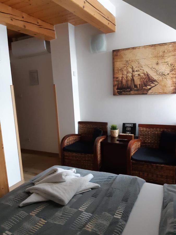 Pension Art Lázně Bohdaneč Buitenkant foto